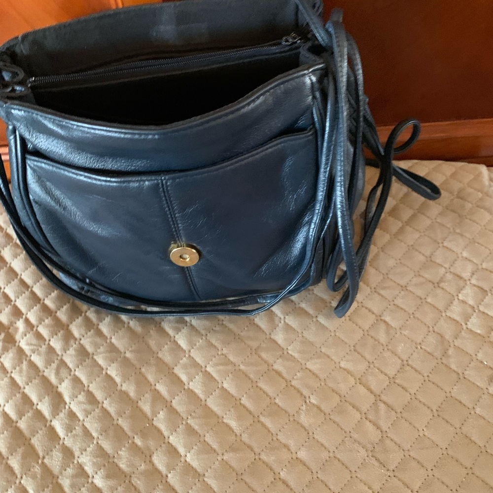 Handbag - Picture 4 of 4